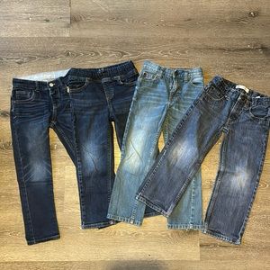 Lots of boys jeans size 5/5T!